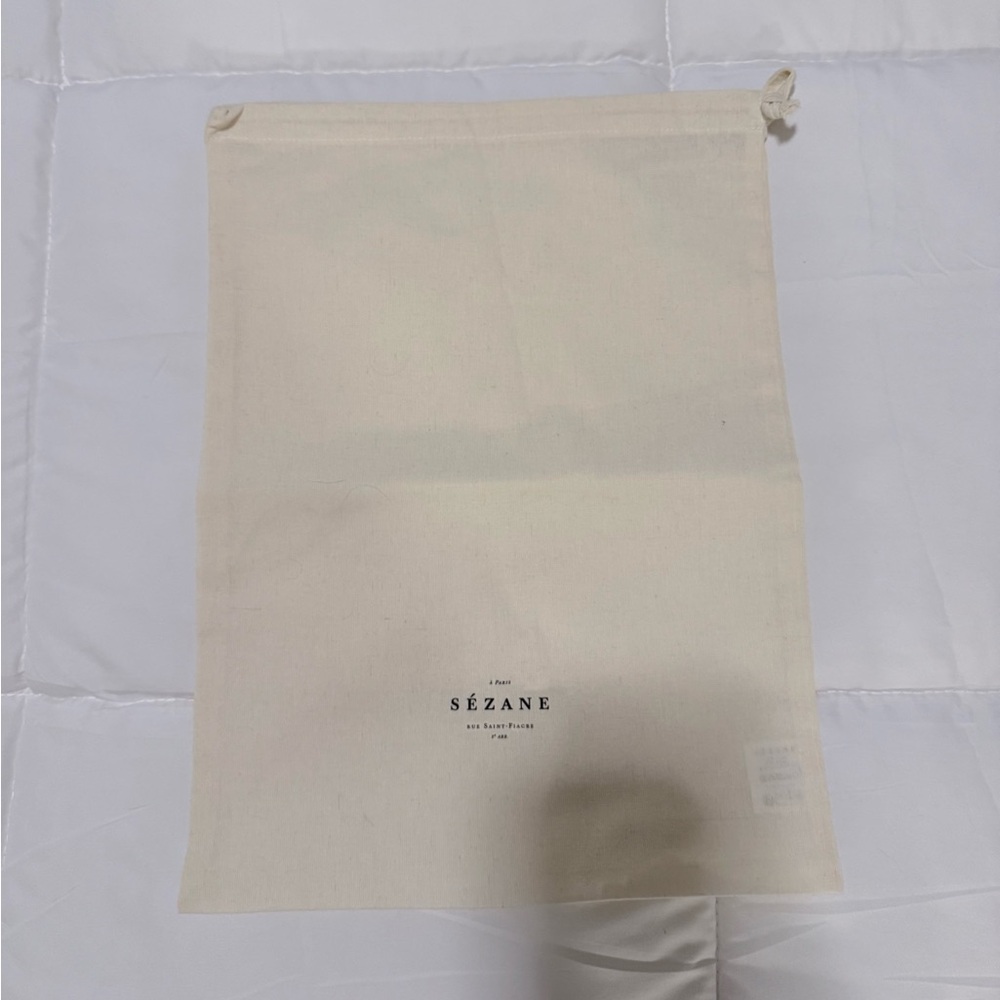 Sézane Dust Bag